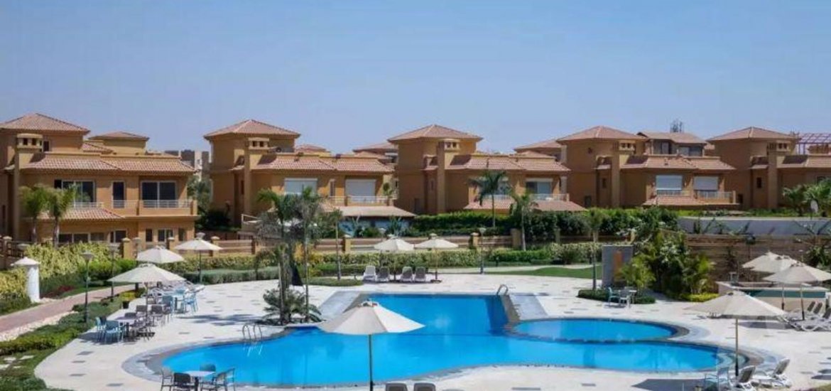 Townhouse in Jeera, Sheikh Zayed City, Egypt, 4 bedrooms, 365 sq.m. No. 1255 - 1