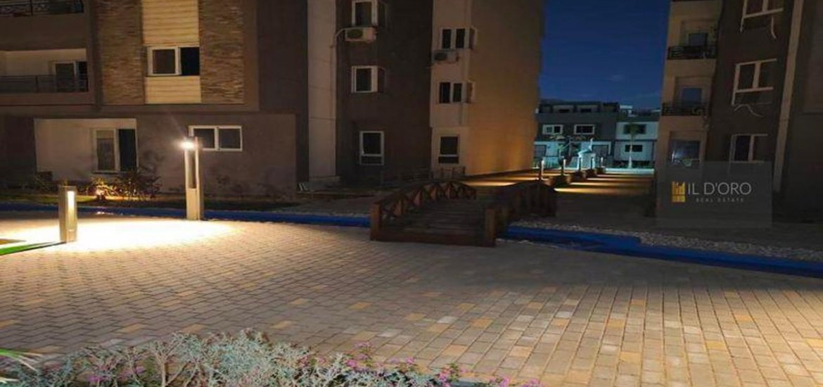 Apartment in Hadayek October, 6th of October, Egypt, 3 bedrooms, 195 sq.m. No. 5679 - 7