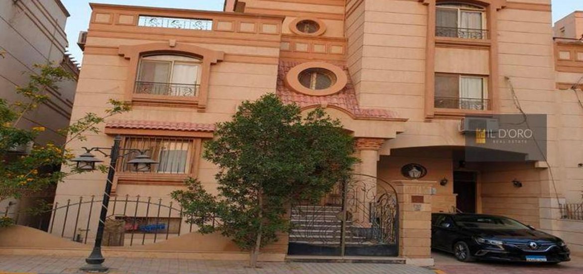 Townhouse in Zahraa El Maadi, Cairo, Egypt, 5 bedrooms, 405 sq.m. No. 5682 - 13